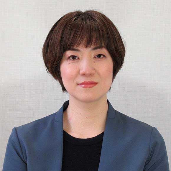 濵﨑梓